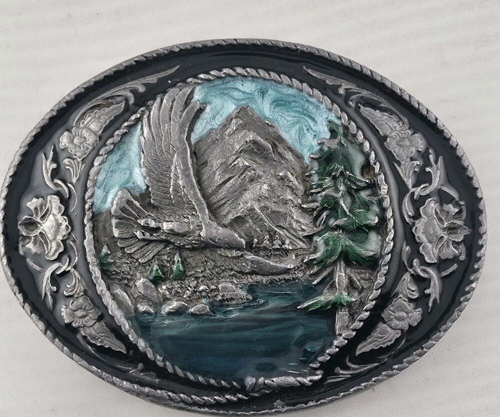 1991 "Eagle Flight in the Wilderness" Siskiyou Buckle Co. R-5 Pewter Belt Buckle